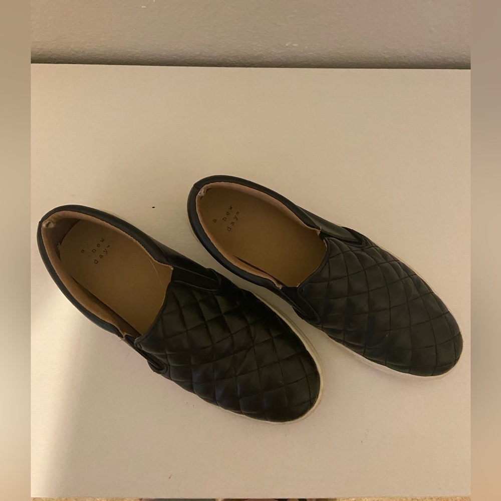 A New Day Reese Black Quilted Comfort Sneakers size 7 1/2